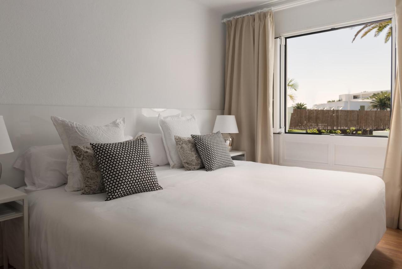 Villas New Lanzasuites Playa Blanca  Exteriör bild