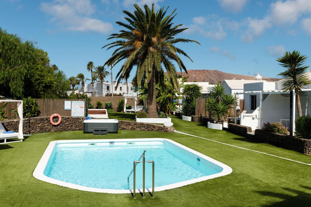 Villas New Lanzasuites Playa Blanca  Exteriör bild