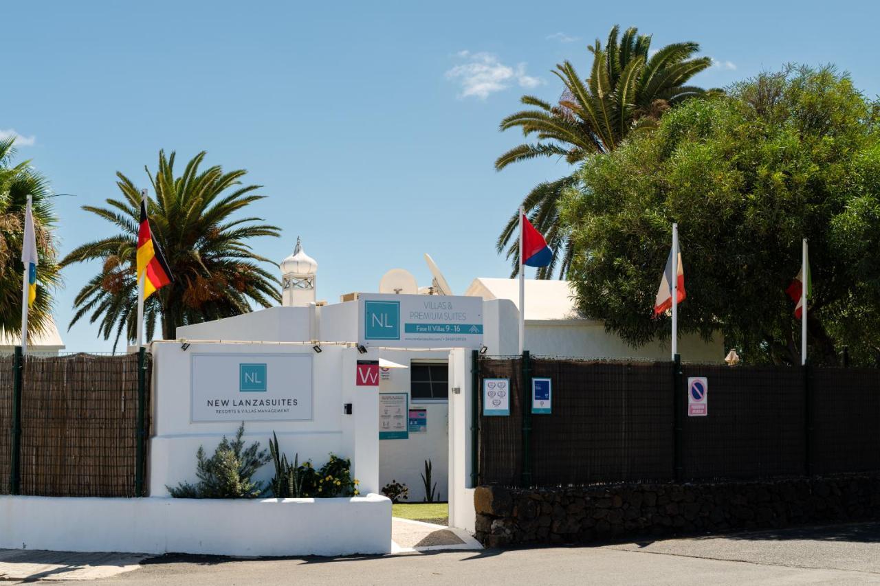 Villas New Lanzasuites Playa Blanca  Exteriör bild